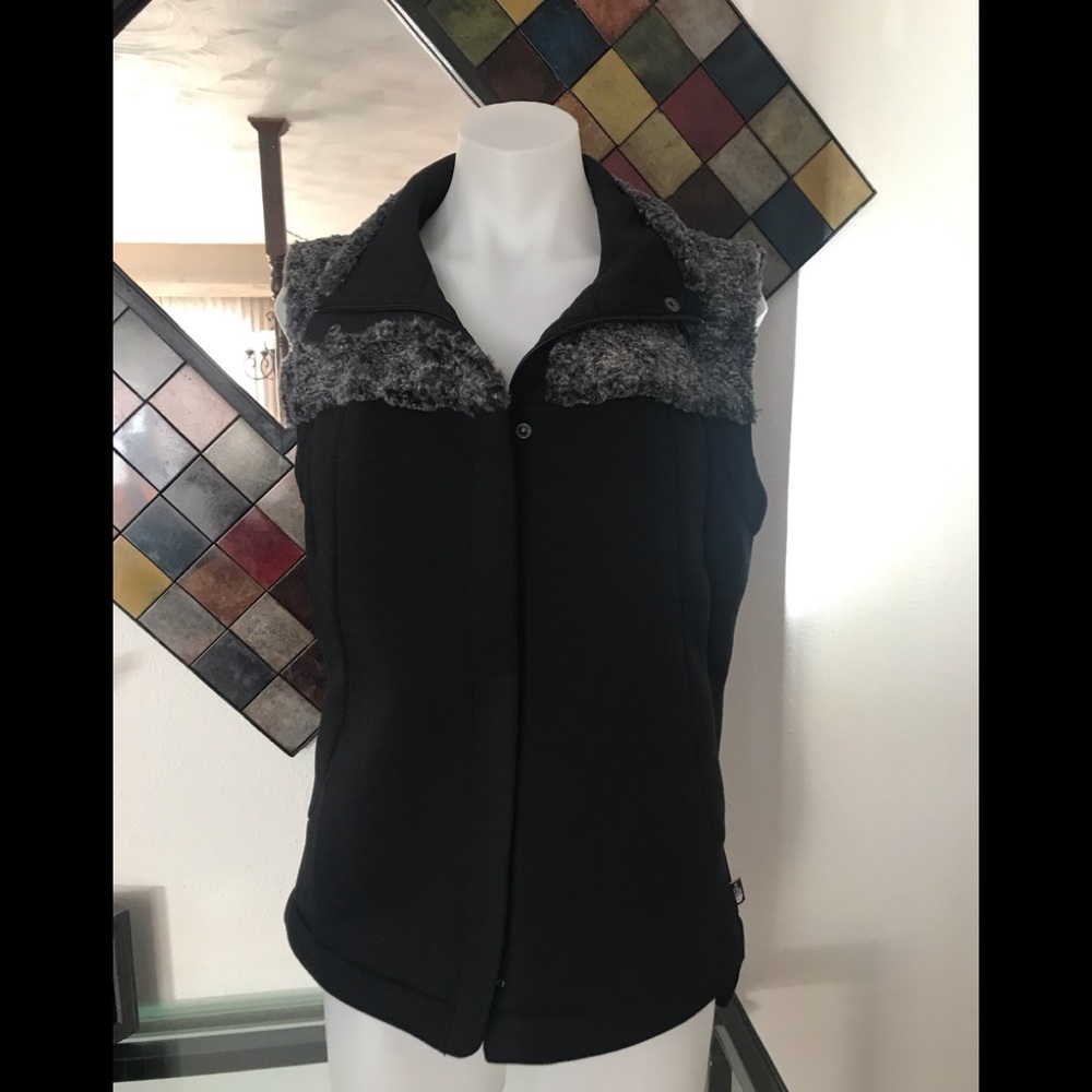 New The North Face Vest